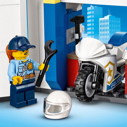 LEGO City: Полицейский участок 60246 — Police Station — Лего Сити Город