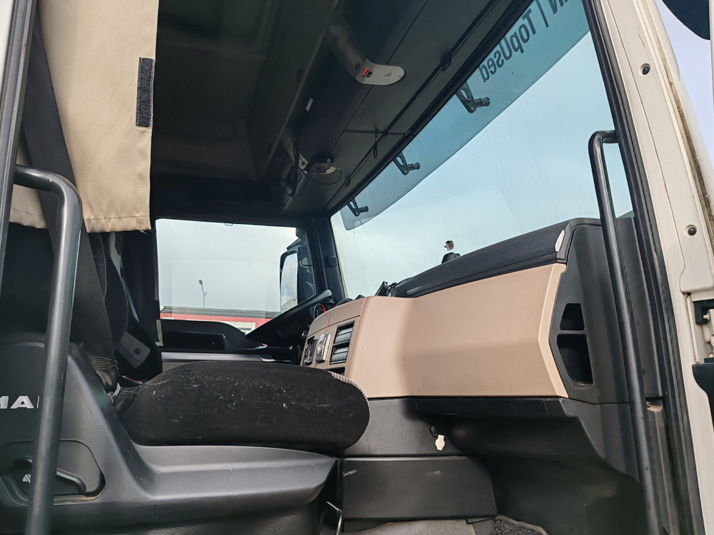 MAN TGX 4x2 Седельный тягач 18.460 4x2 BLS (Дизельный, 12,4 л, 460 л.с., АТ)