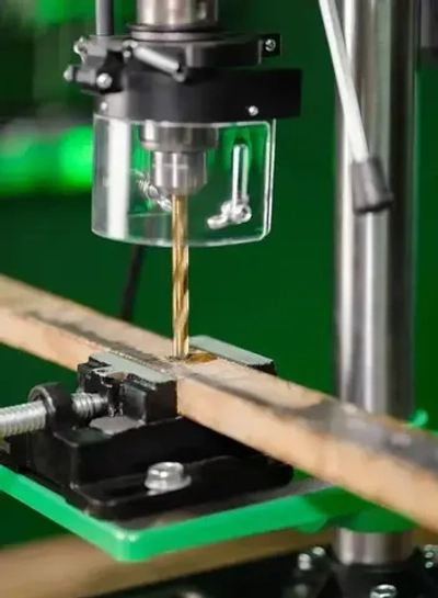 Станок сверлильный настольный СС-450/13 (450 Вт, 13 мм патрон, 5 скоростей, ТИСКИ В КОМПЛЕКТЕ) ELECTROLITE