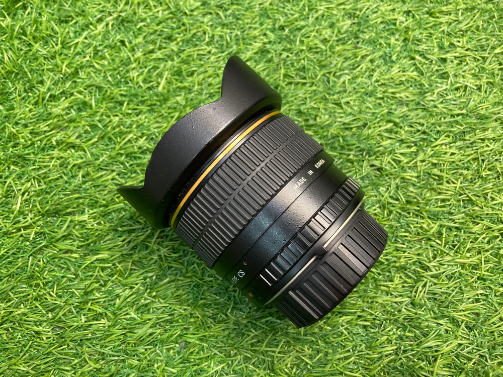 Samyang 8mm 3.5 AS IF MC Fish-eye CS Nikon F