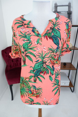 Блузка Yest из вискозы с принтом 42-44 размер