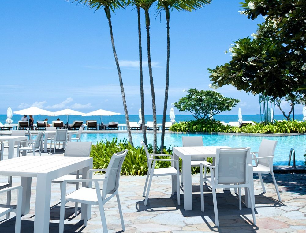 Стол пластиковый раздвижной Siesta ContractVegas Table, 1000-1400х1000х750 мм, белый