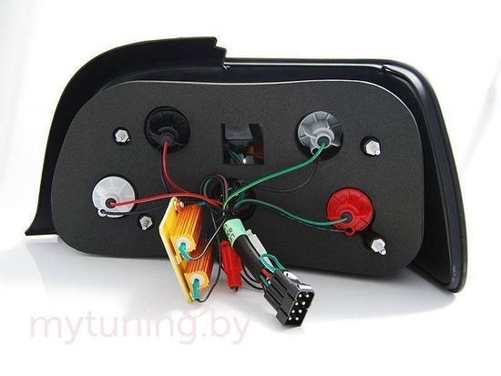 Задние фонари Bmw 3 E36 smoke bar led