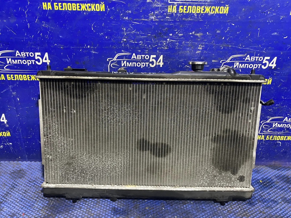 Радиатор двигателя MAZDA PREMACY 1999-2005