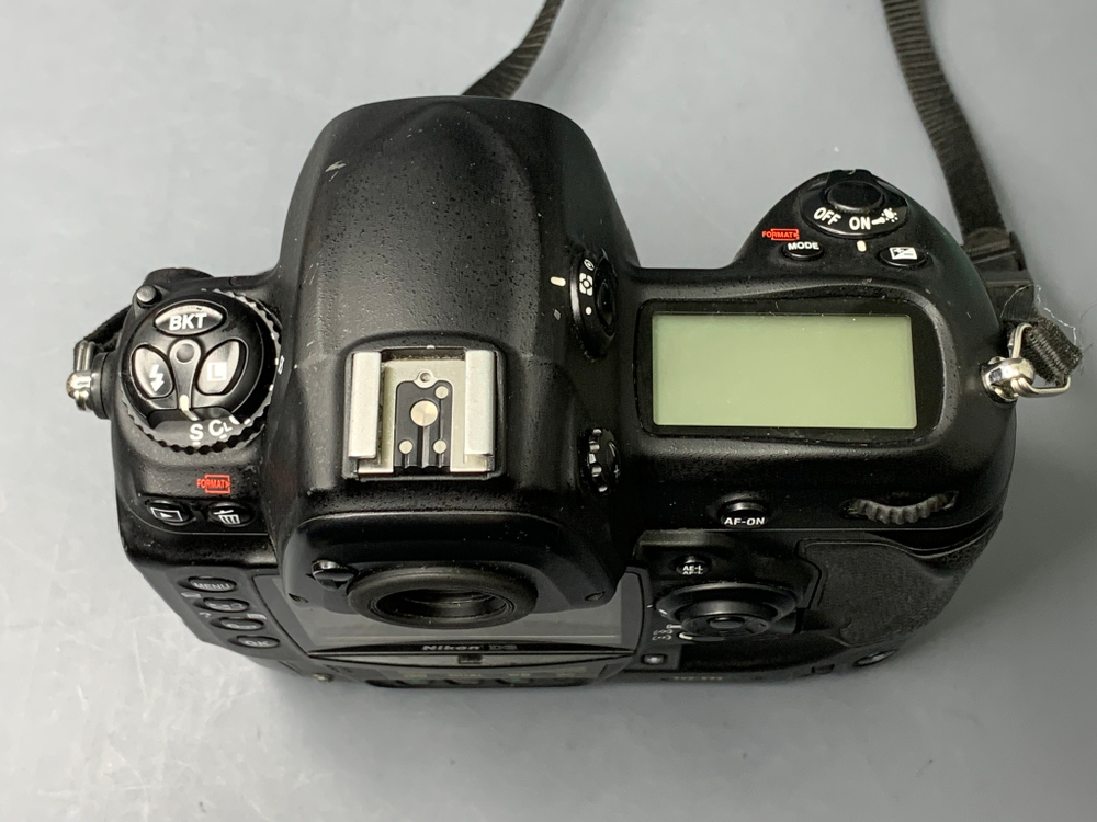Nikon D3, 87500 кадров пробега