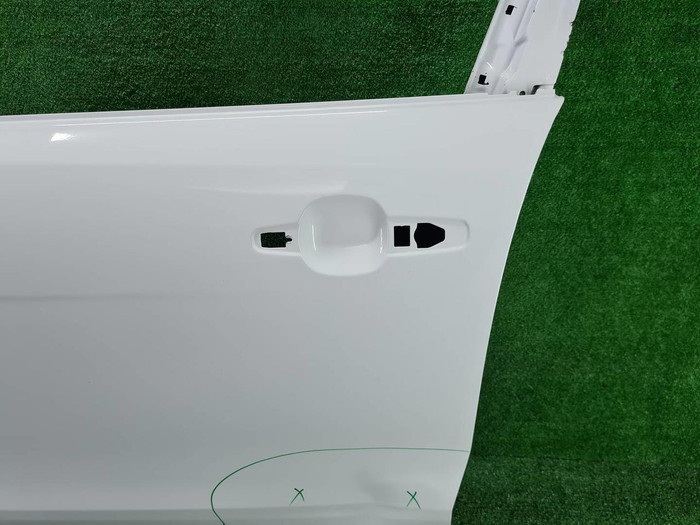 Дверь передняя левая Jaguar F-PACE (2016-н.в.)