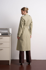 Тренч Хелли