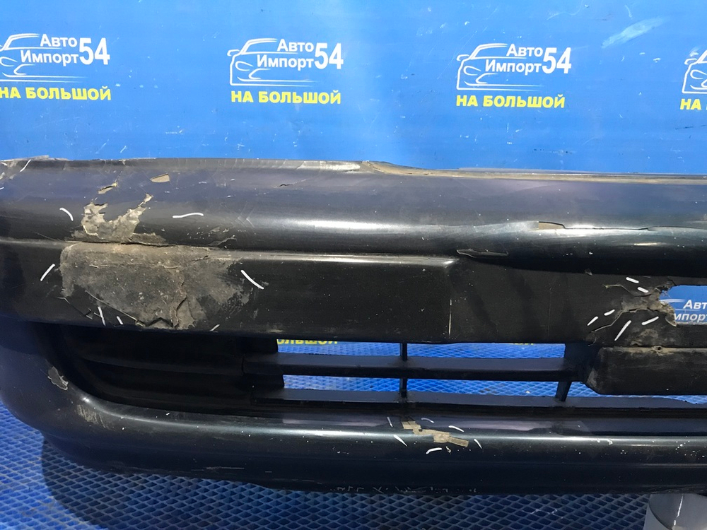 Бампер передний TOYOTA CARINA E 1996