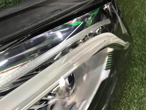 Фара правая Mercedes GLE W166 (2015-2018) LED