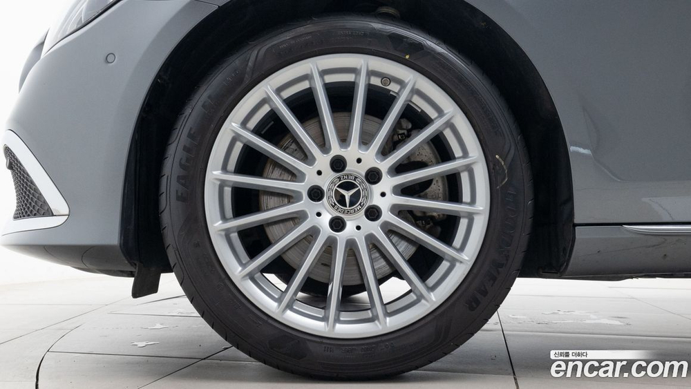 Mercedes-Benz E-Class W213 E250 Exclusive (11.2022)