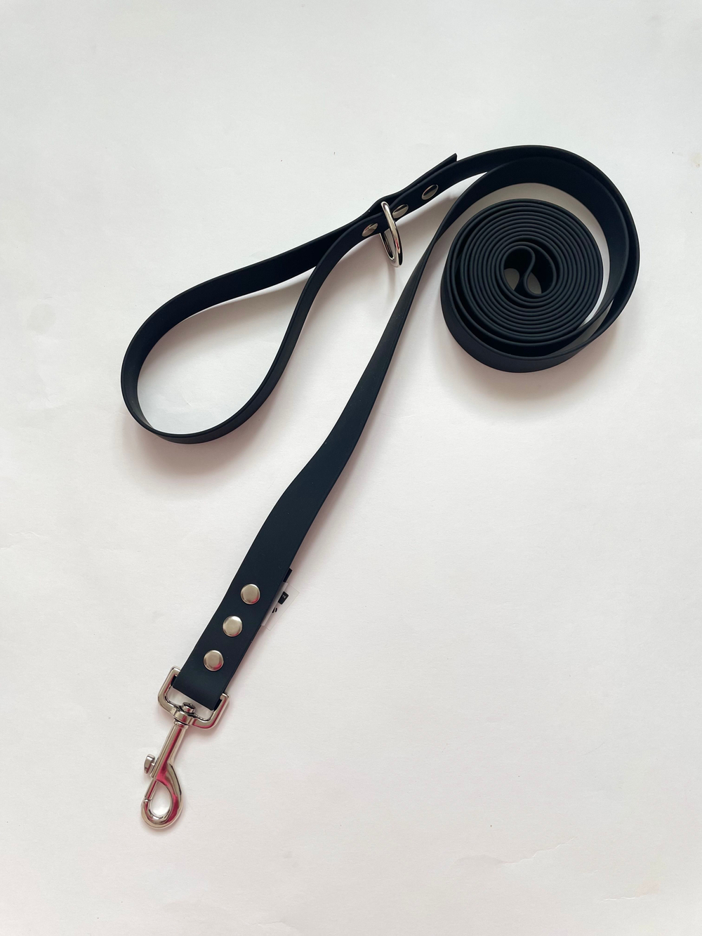 Поводок для собак Биотан, 25 мм, 7 м, черный