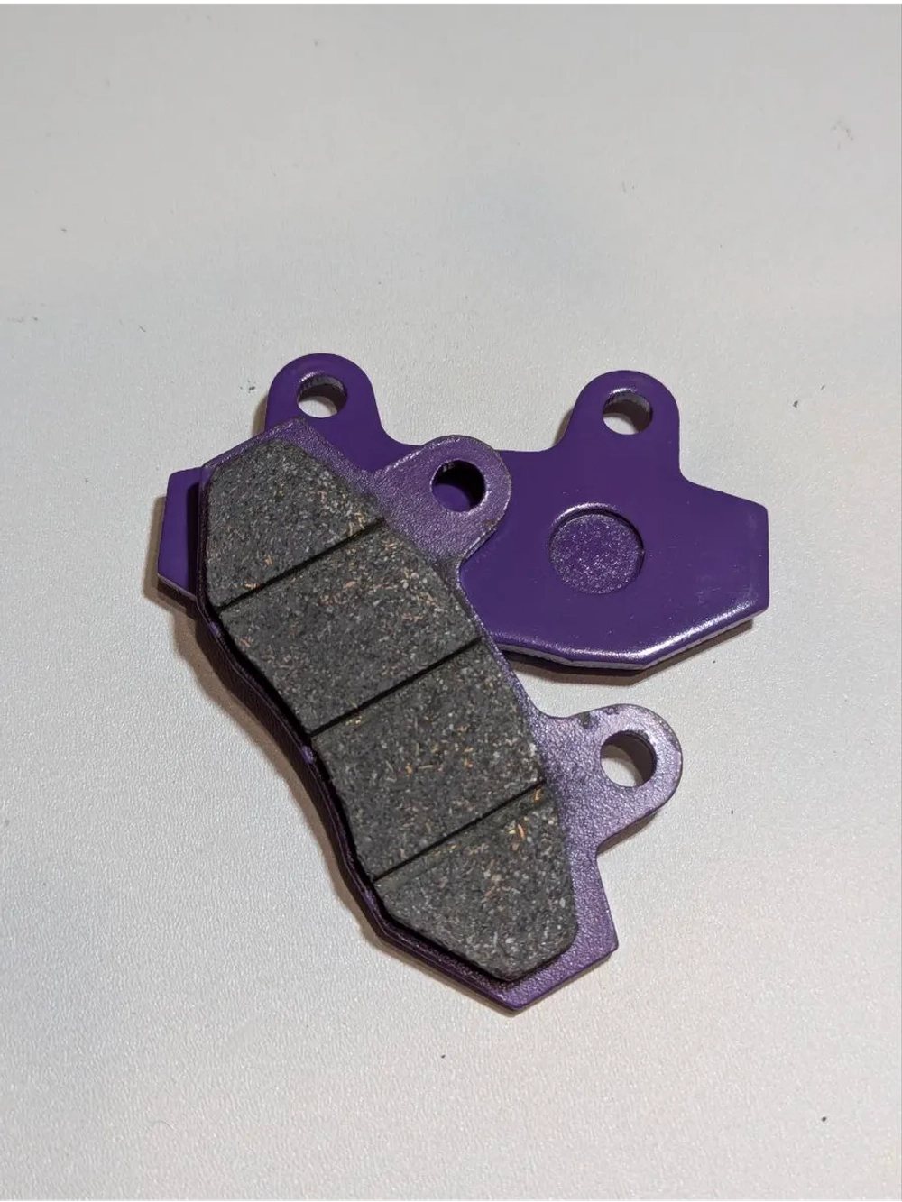 +- Дисковые тормозные колодки с керамическими накладками для электровелосипедов, эндуро и питбайков