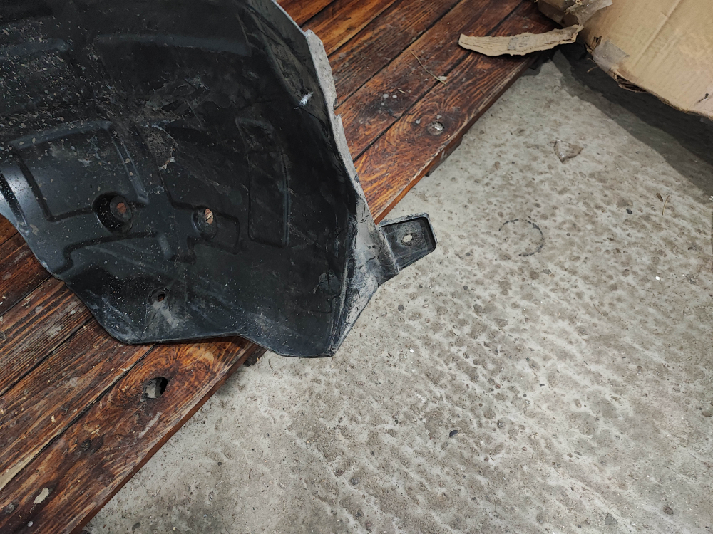 Подкрылок передний левый Changan Alsvin 18-нв Б/У Оригинал B511F2709041500