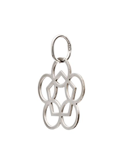 Подвеска Таттва Воды Апас из серебра, вид сбоку