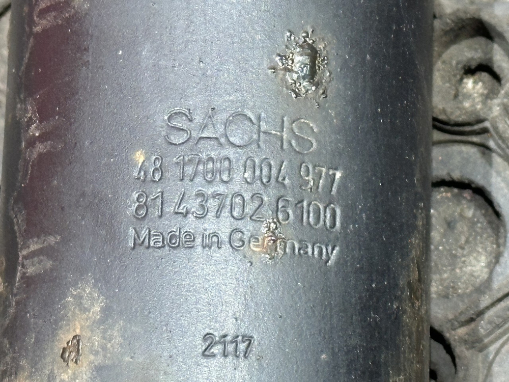 Амортизатор задний