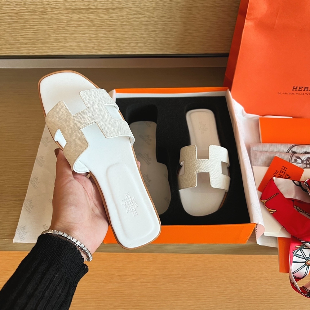 Hermes Oran Sandal