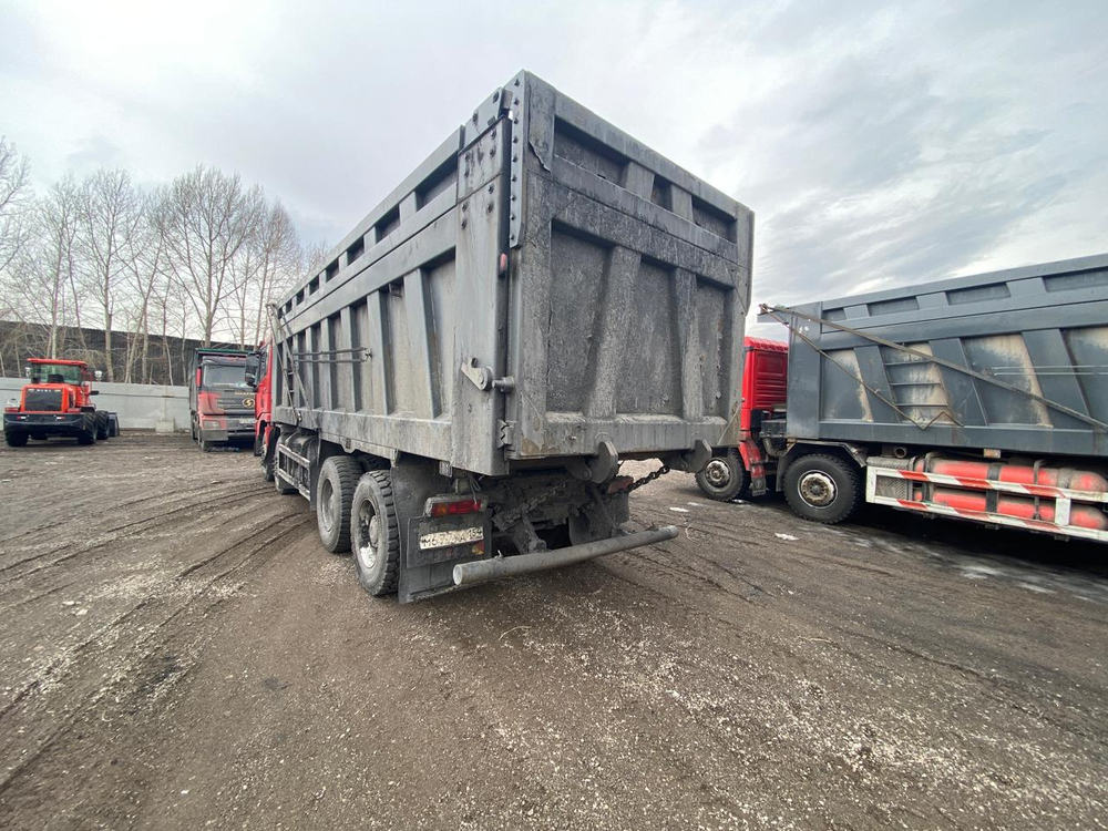 Shacman (Shaanxi) SX* 8x4 Самосвал SX331863366 (Дизельный, 12,5 л, 544 л.с., МТ)