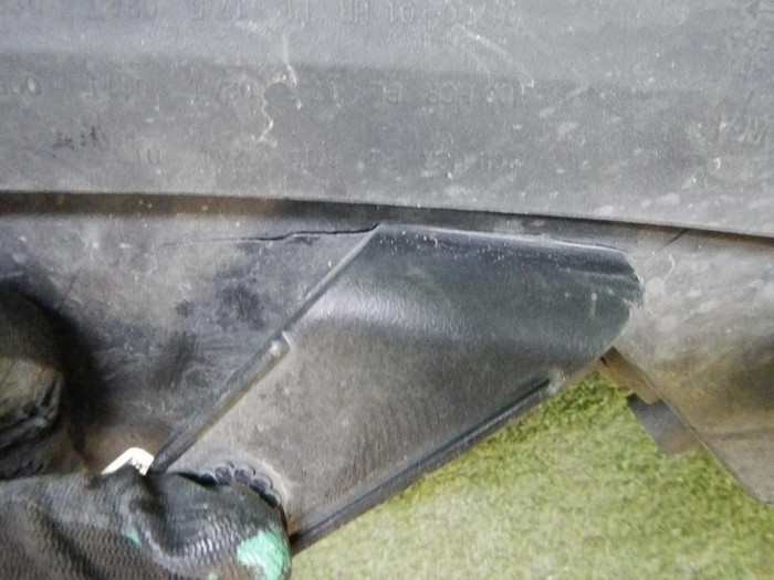 Битая Фара левая Hyundai Elantra 6 AD (2015-2019) ксенон