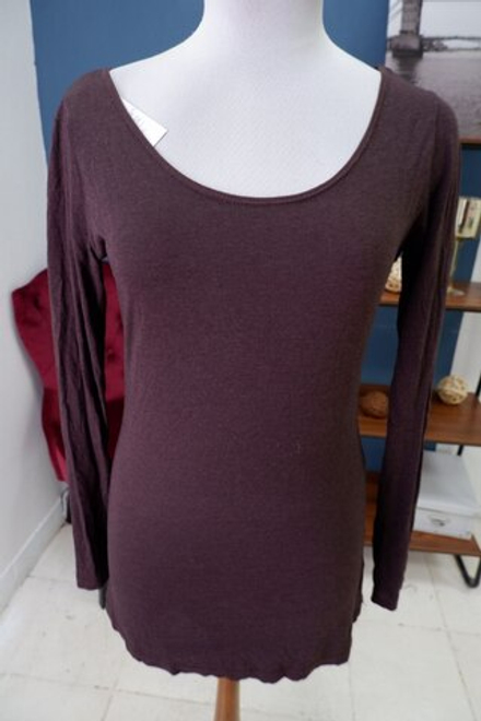 Джемпер Amisu  базовый 44 размер