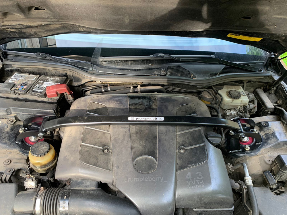 Распорка передних стоек Lexus SC430, Lexus GS 2 и Toyota Soarer Z40 (ПОД ЗАКАЗ)
