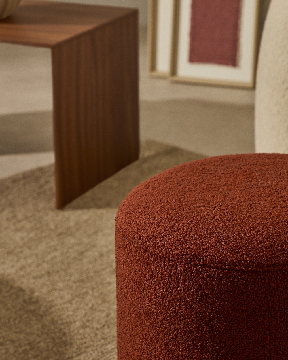 Kaeli Пуф для ног со съемным чехлом из терракотового букле Ø 43