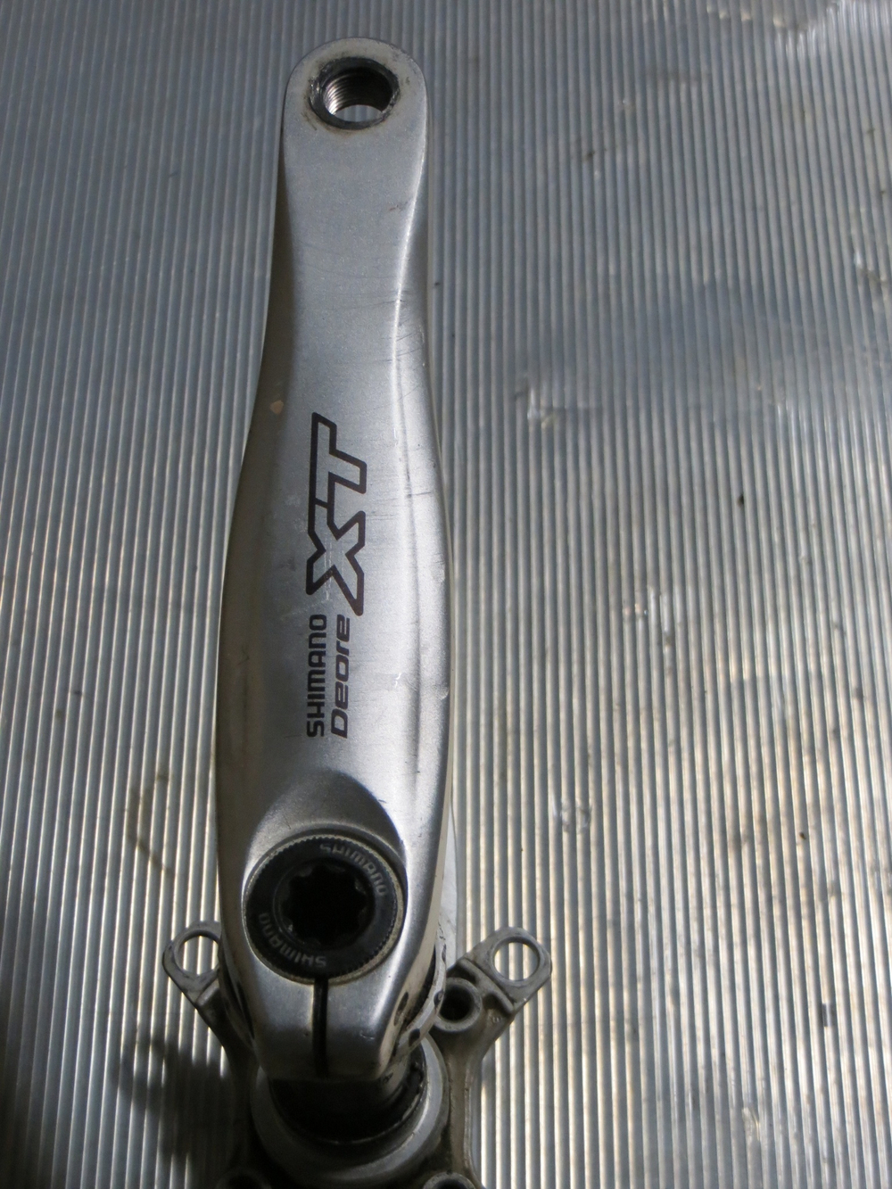 Система MTB (шатуны) Shimano FC-M760 Deore XT комплект шатуны и каретка