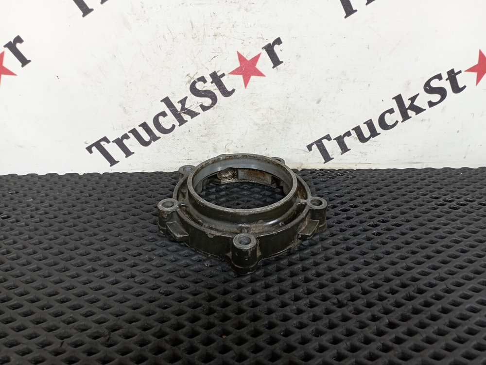 Крышка подшипника планетарной передачи