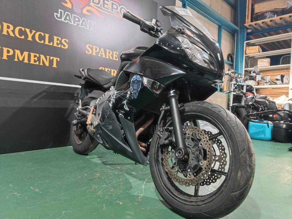 Kawasaki Ninja 400R , 2011