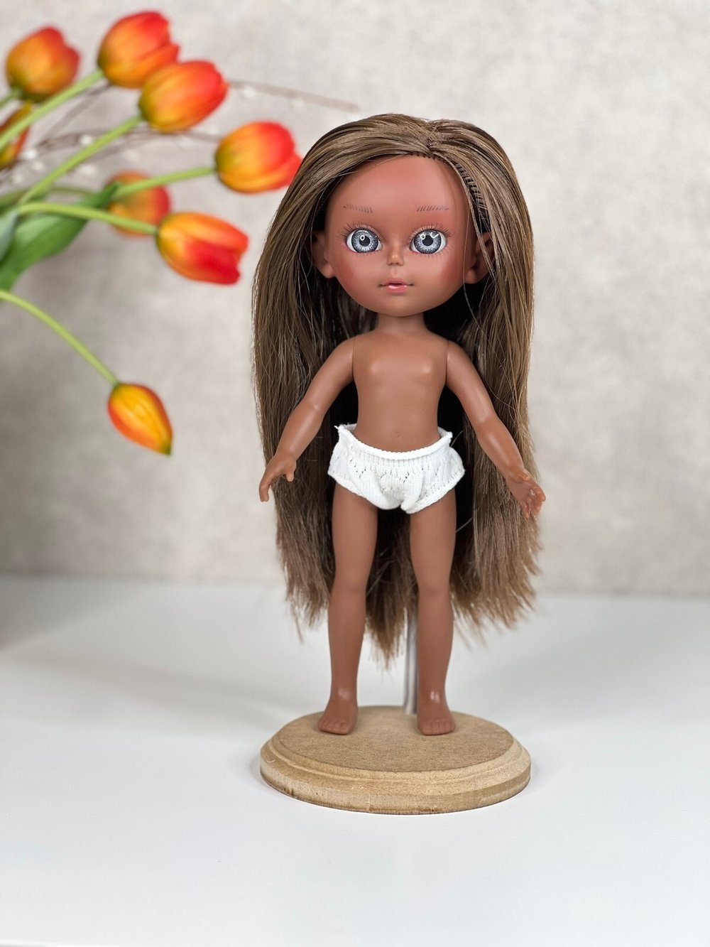 Кукла Nines виниловая 30см Dainty без одежды (2440WN2)