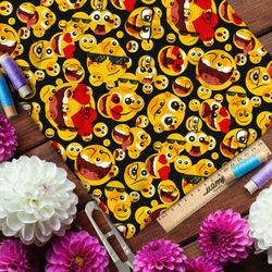 Ткань бифлекс безумные смайлики на чёрном фоне