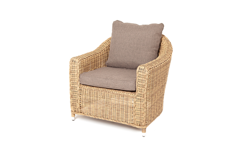"Кон Панна" кресло из искусственного ротанга, цвет соломенный