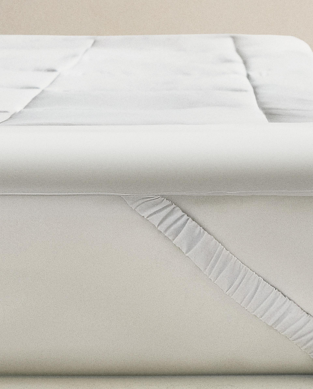 Наматрасник Zara Home хлопок, полиамид 45%, эластан 5%, полиэстер 50%, полиэстер 100%, однотонный, 0056/086