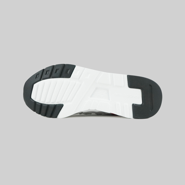 Кроссовки New Balance CM997HCJ артикул:CM997HCJ/D - купить в магазине Дайс