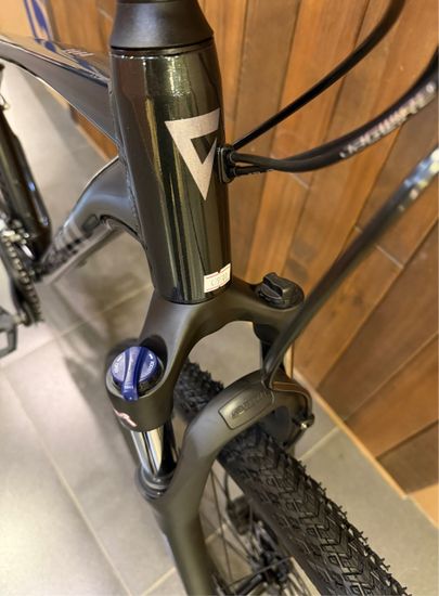 Велосипед Giant Roam 2 - 2026 Hybrid