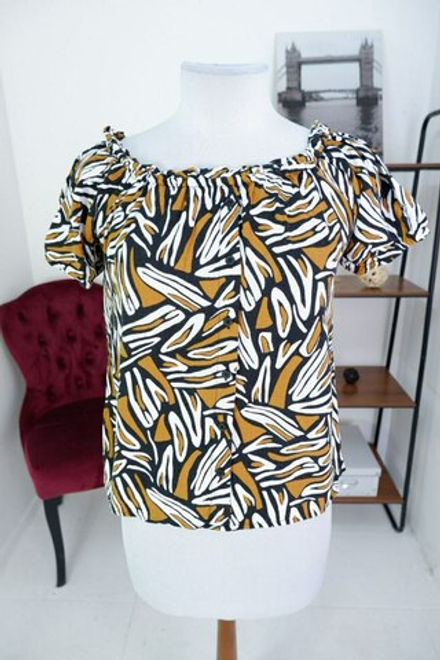 Футболка Ostin с вискозой красивая 44 размер