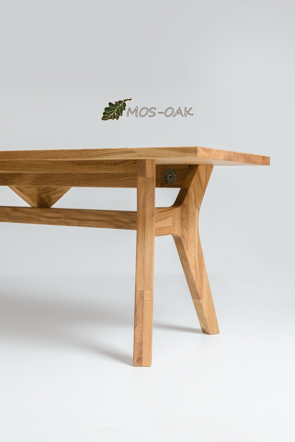 Скамья из массива дуба Хельсинки