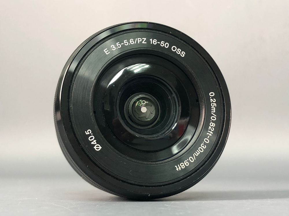 Sony A6000 kit 16-50mm 1.8 OSS