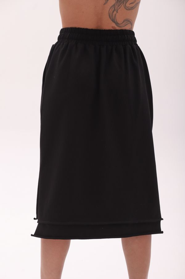 Юбка с карманами базовая