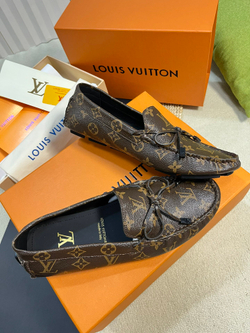 Louis Vuitton Mocassin