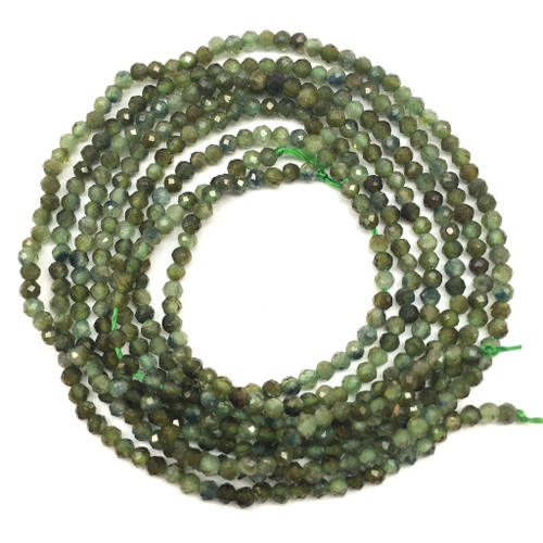Турмалин зеленый 2 мм, граненые бусины (нить 38 см)