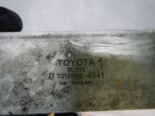 Интеркулер Toyota Hilux 8 (2015-2020)