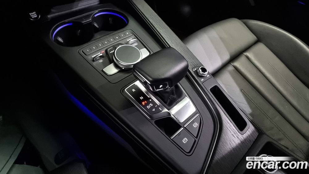 Audi A4 (B9) 40 TFSI Premium (12.2019)