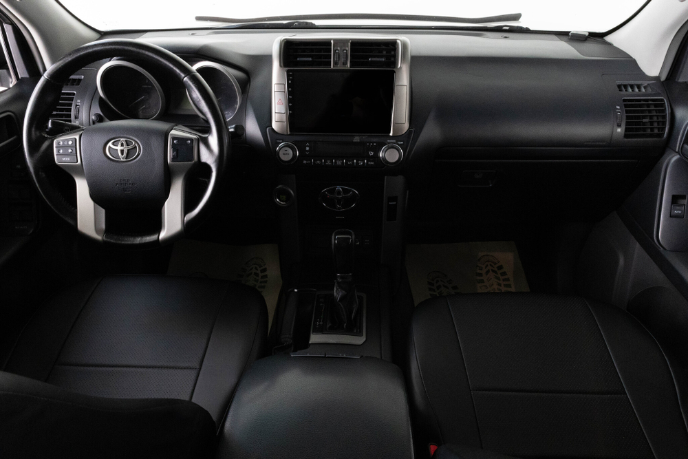 Toyota Land Cruiser Prado, 2010 год