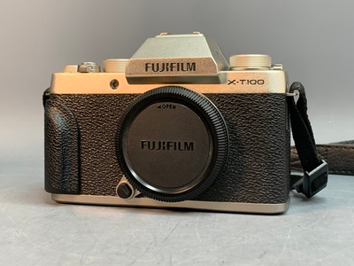 Fujifilm X-T100