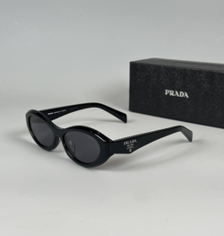 Очки Prada