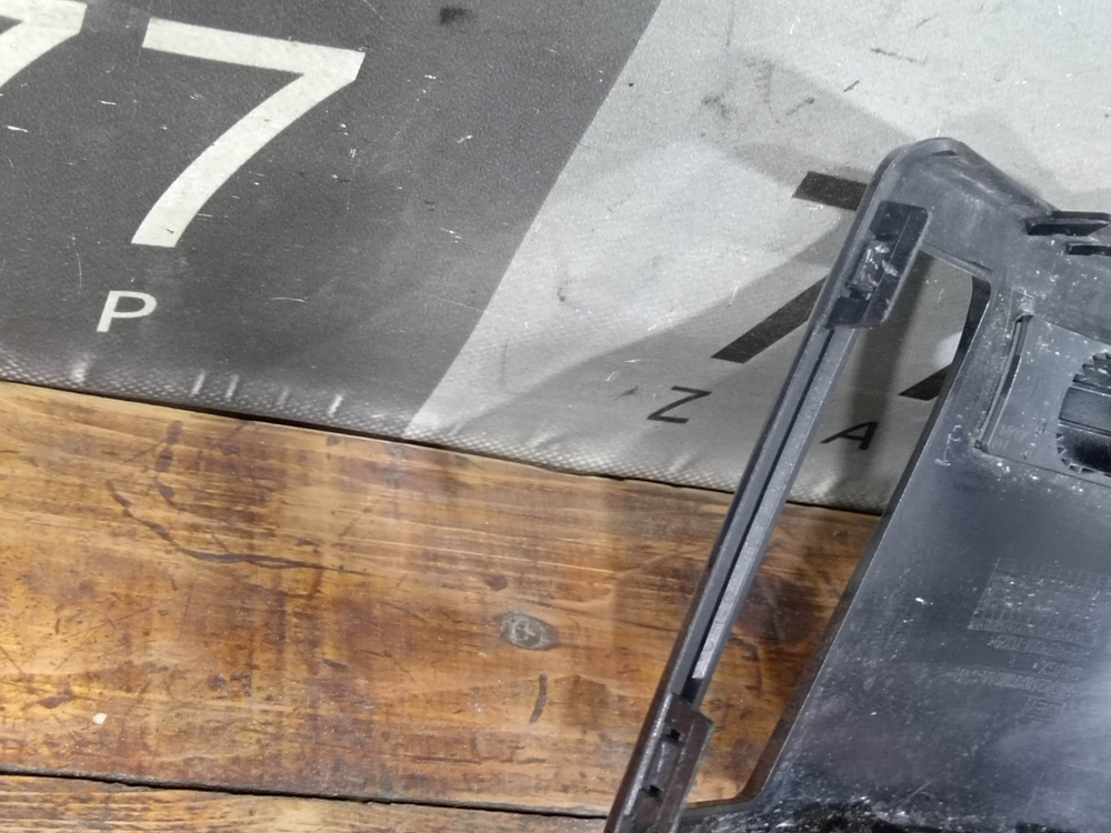 Накладка заднего бампера правая Tank 300 21-нв Б/У Оригинал 2804218XKM01A