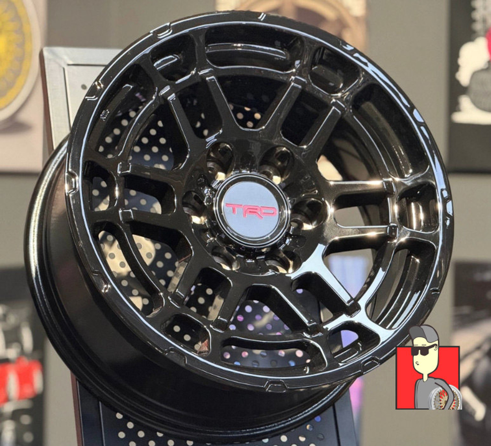 Комплект дисков Fuel Off-Road Charger TRD H883F 17x8 et5 6x139.7