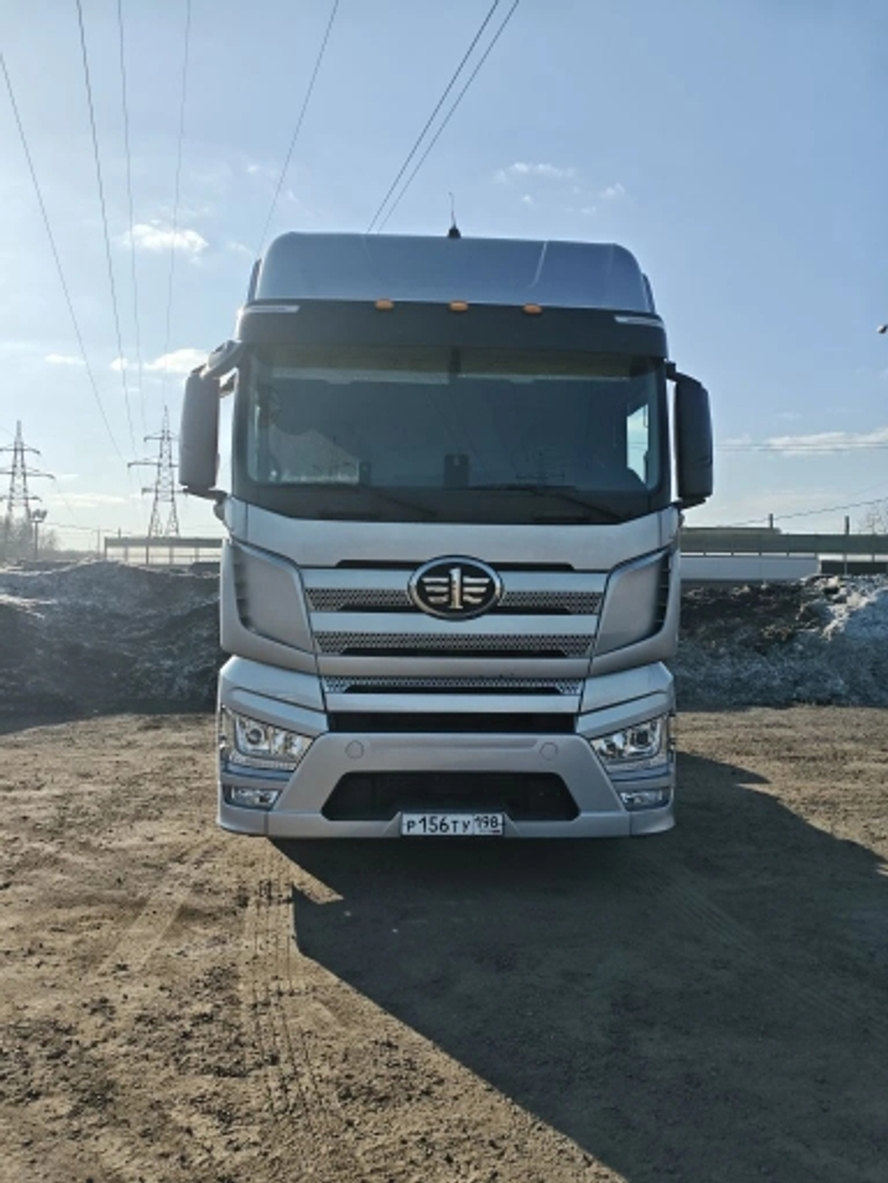 FAW J7 4x2 Седельный тягач CA4180P77K25E5 (Дизельный, 12,5 л, 553 л.с., АТ)