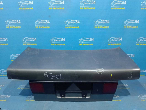 Крышка багажника NISSAN SUNNY 1991