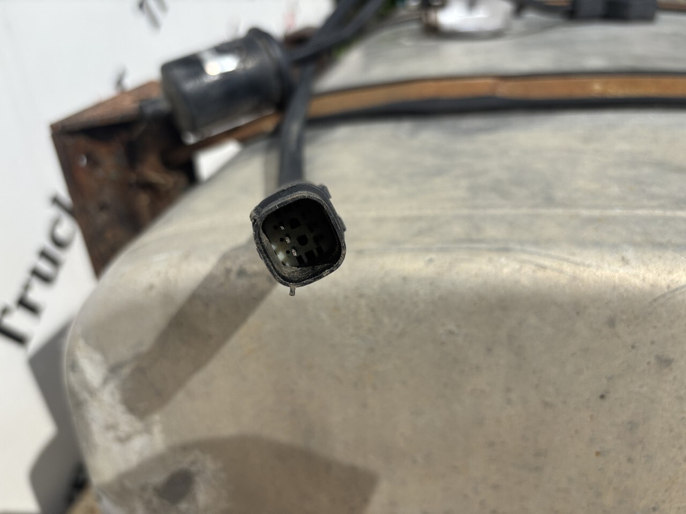 Бак топливный 450L 2018г